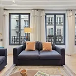 Bright Cosy 2-Bed Apt In Paris, Sleeps 4