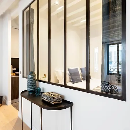 Appartamento Bright Cosy 2-bed Apt In Paris, Sleeps 4