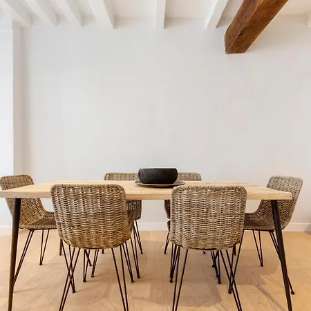 Bright Cosy 2-bed Apt In Paris, Sleeps 4 Appartamento *