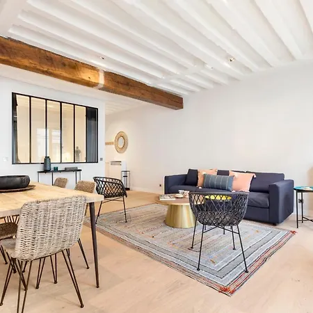 Bright Cosy 2-bed Apt In Paris, Sleeps 4 Appartamento