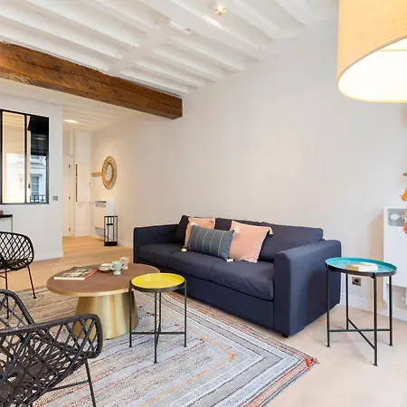 Appartamento Bright Cosy 2-bed Apt In Paris, Sleeps 4 Parigi