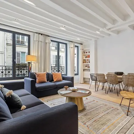 Bright Cosy 2-bed Apt In Paris, Sleeps 4 * Parigi